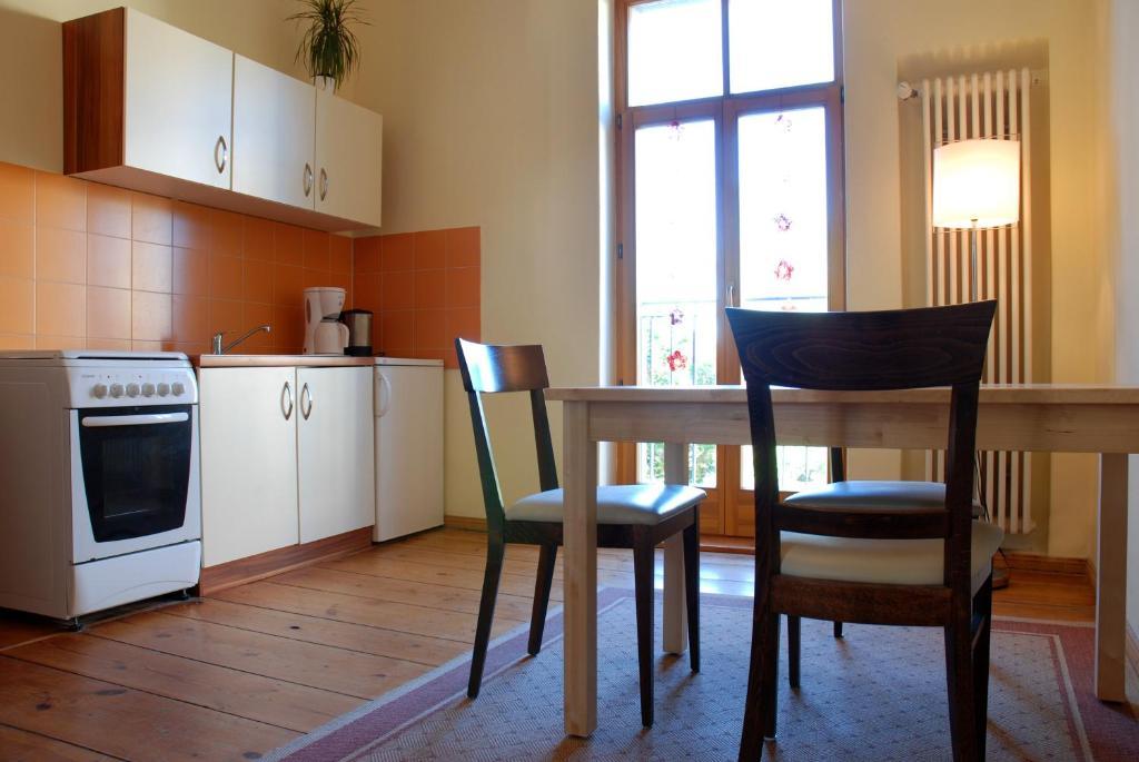 Apartment Und Zimmervermietung Am Park Потсдам Номер фото